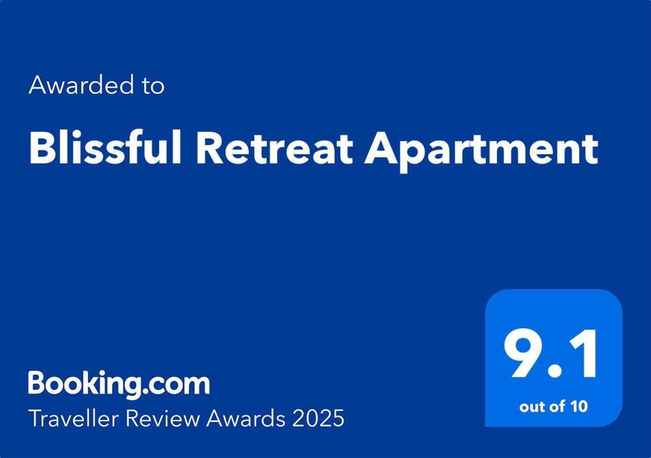Blissful Retreat Apartment Букурещ Екстериор снимка
